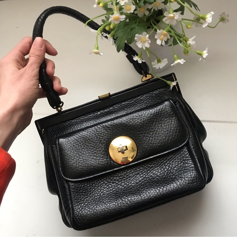 SABER Women’s Beautiful Vintage Black Leather Handbag with Floral Lining
